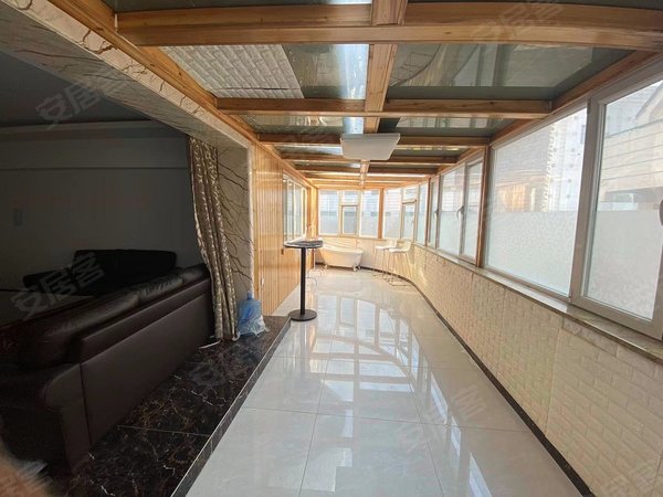 天津河西马场道天娇园马场街天骄园闹中取静,精装修,采光好 人文素质