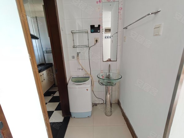 苏州金阊石路富达大厦富达大厦 南北通透 1室1厅1卫 电梯房出租房源