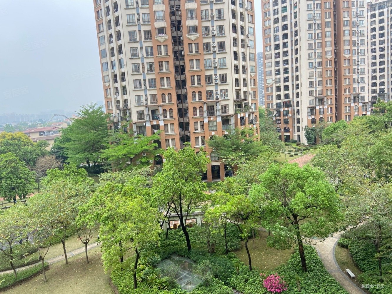 南沙滨海水晶湾