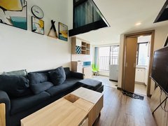 东莞莞城罗沙卓越中寰 两室一厅 近地铁口 可谈押一付一领包入住 通燃气出租房源真实图片