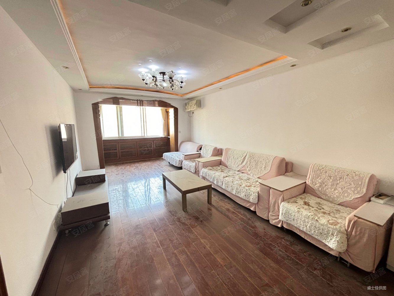 学府世家(高新万达广场)(七贤岭地铁口)(南北通厅有钥匙)