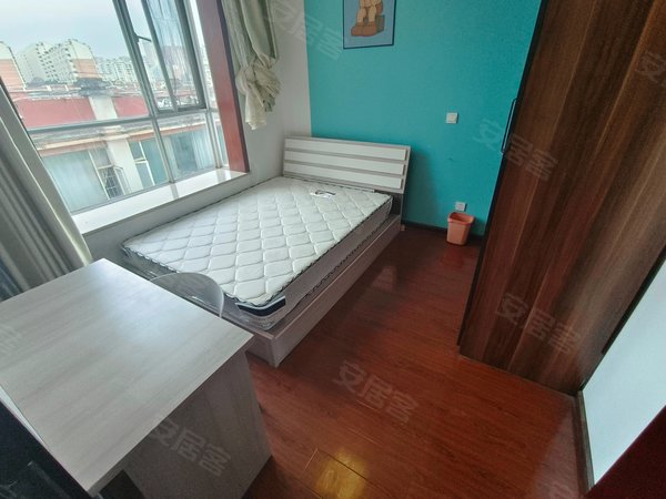 直租月付无中介凌云大厦宋旗小区儿童医院大商汇万达