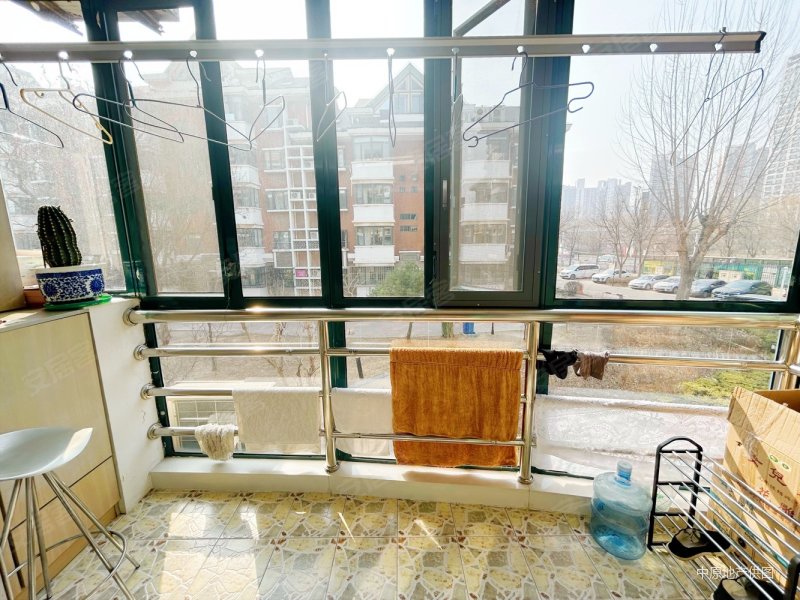 蓝水园洋房2楼 带车位 出门是中芯小学 近双地铁