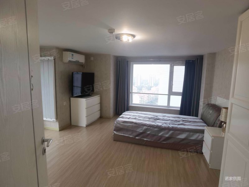 万科金奥广场商住楼