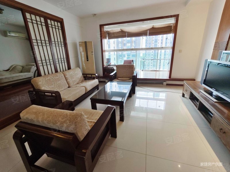 宝石御景园3室2厅2卫130.86㎡南北330万