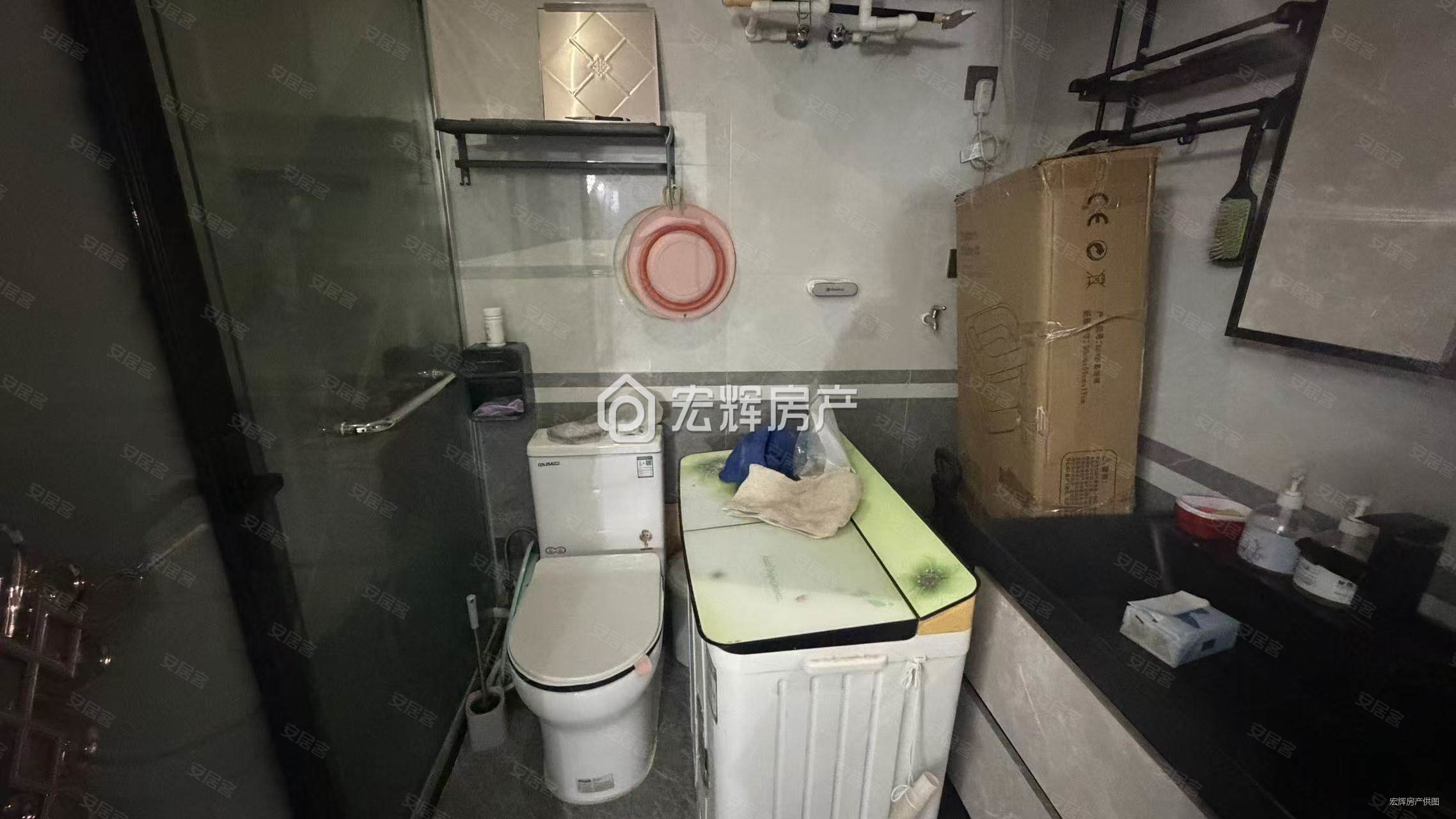 香格里拉城市花园六期(商住楼)2室1厅1卫73㎡东65万