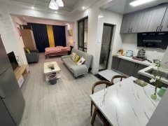 昆明西山大商汇南悦城单身公寓loft出租房源真实图片