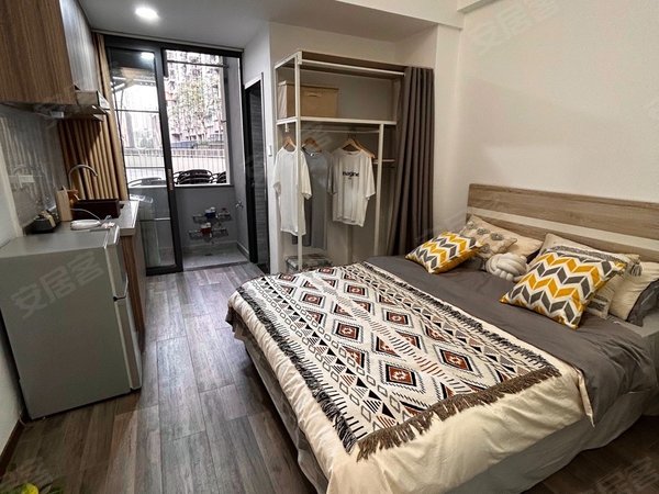 【多图】大芬油画村,大芬租房,大芬油画村 带阳台 直达罗湖东门老街