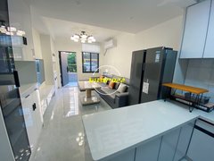 达州万源未来城市广场19600编号未来城四房双卫，水电气三通出租房源真实图片