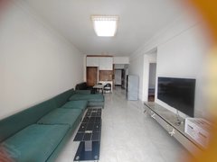 海口琼山府城可办租赁证东线一号电梯高楼层正规两房拎包入住仅需2200出租房源真实图片
