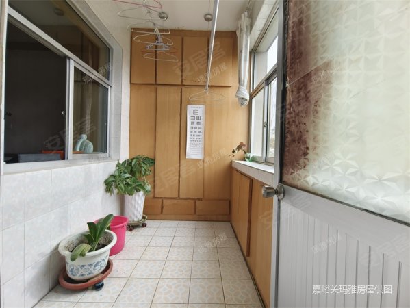 昌明街区三室好房 房子位置好 生活交通便利 可拎包入住,昌明小区二手