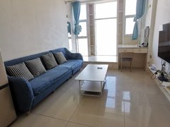 日照东港老城区中心医院，苏宁广场  百货大楼附近精装全配随时看房出租房源真实图片