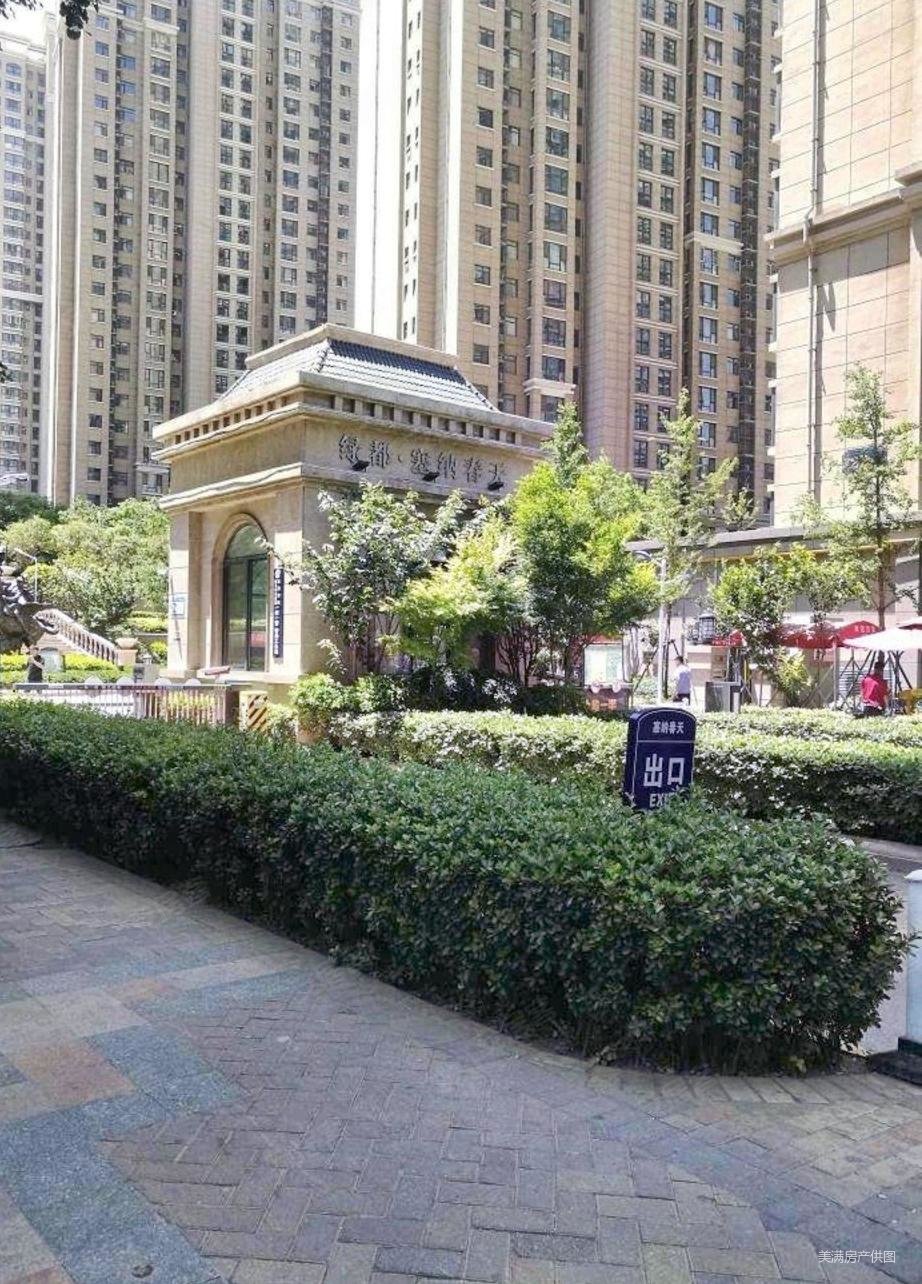 塞纳春天,宇信凯旋公馆二手房,80万,3室2厅,2卫,110平米-新乡安居客