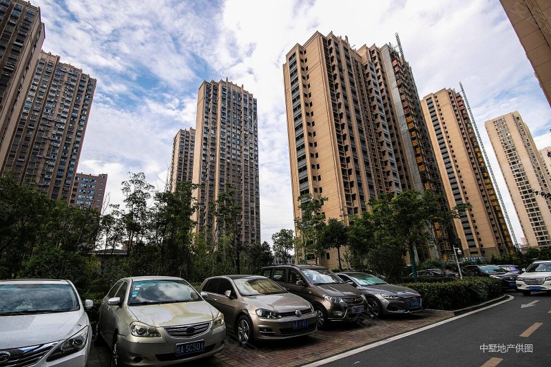 实拍图,花冲公园附近 盛世家园 两室,随时可看