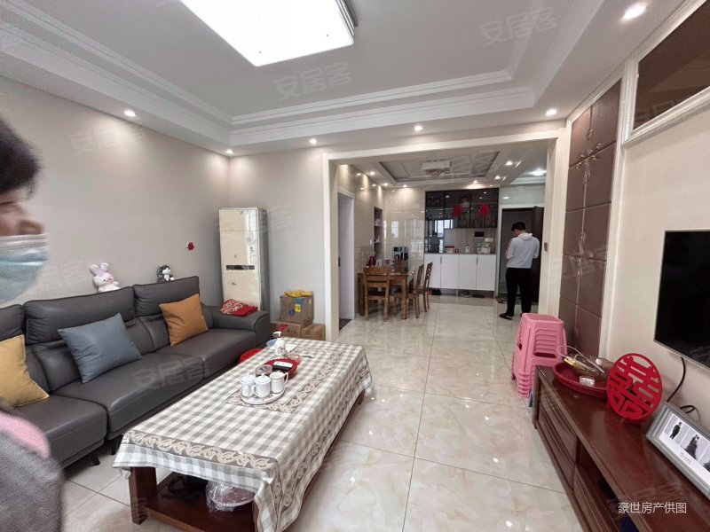 运河名门府108平方精装婚房,连体双阳台,景观房