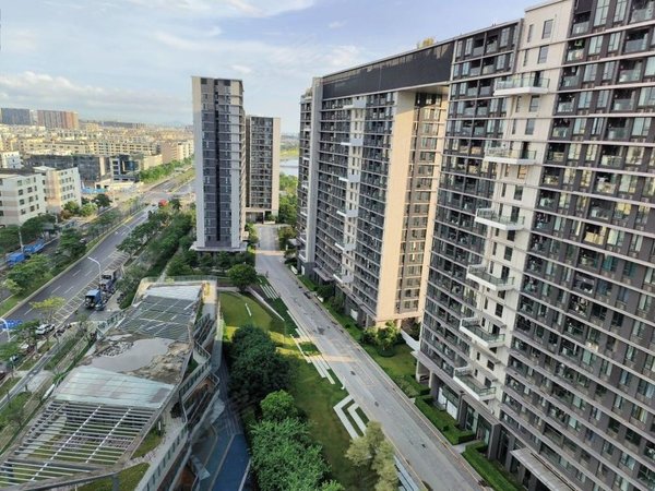 深圳宝安福永会展湾水岸广场会展湾水岸广场~交通便利~拎包入住~出租