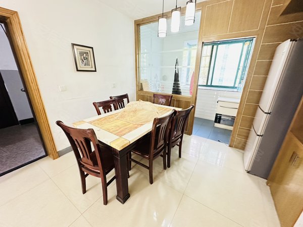 金华婺城婺城江南紫岚苑紫岚苑，中国联通保时捷旁，3房2厅2厅，带阳台带车位带附房出租房源真实图片