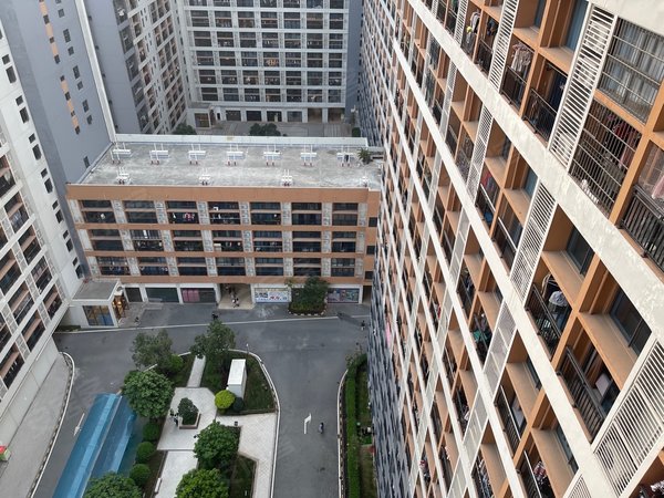 广州荔湾芳村壹城广场壹城广场,西朗地铁附近碧桂园朝花家私家电配齐