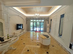 宜春袁州教体新区碧桂园凤凰城独栋。密码锁，发租，超大院子，随时看房。。出租房源真实图片