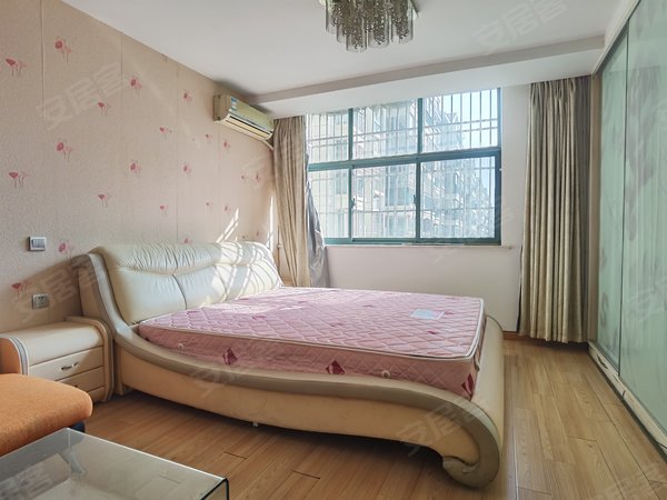 泰州海陵城中锦绣华庭(商住楼)柳园万达旁 锦绣华庭 公寓拎包入住