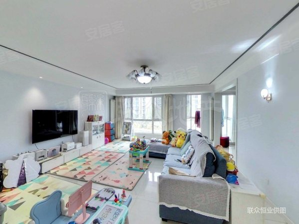 顺驰领海 4室2厅 普装,香海园二手房,960万,4室2厅,3卫,223.