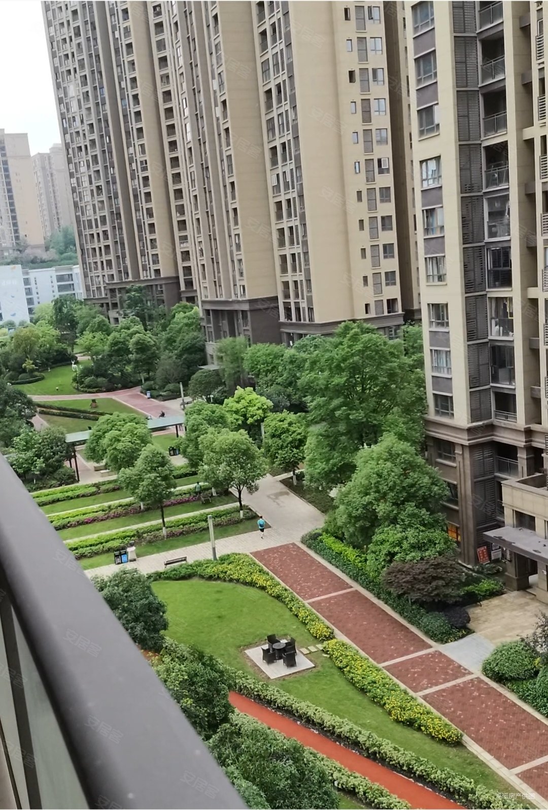 重庆房产网>重庆二手房>大渡口二手房>茄子溪二手房>绿地城(二期)>