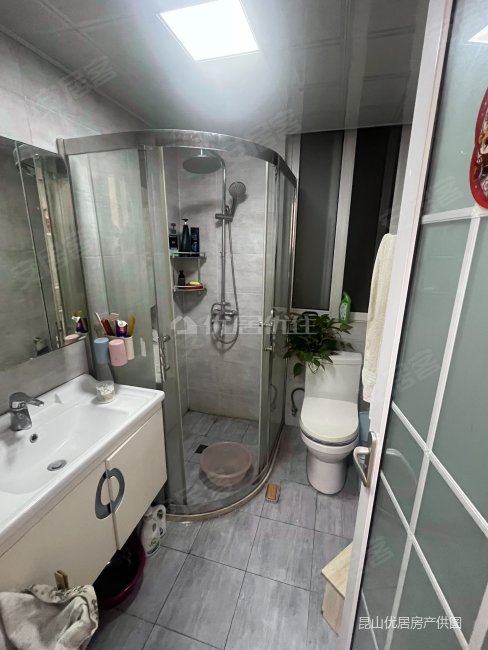 精装3室摩卡小镇南北通透110平看房方便有钥匙