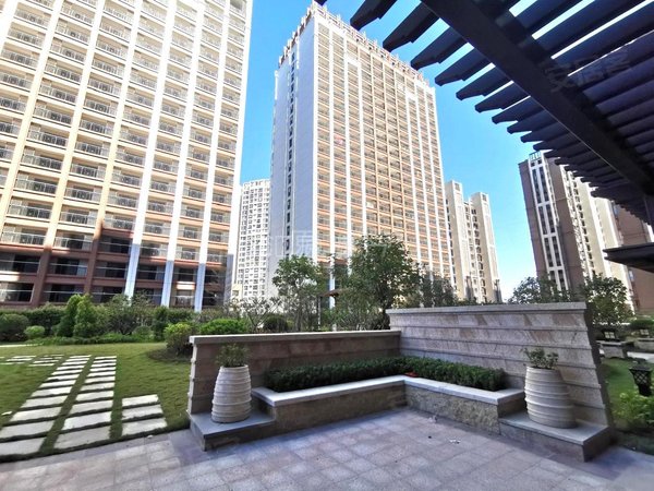 汕头龙湖高新区新华禧广场新上多套!