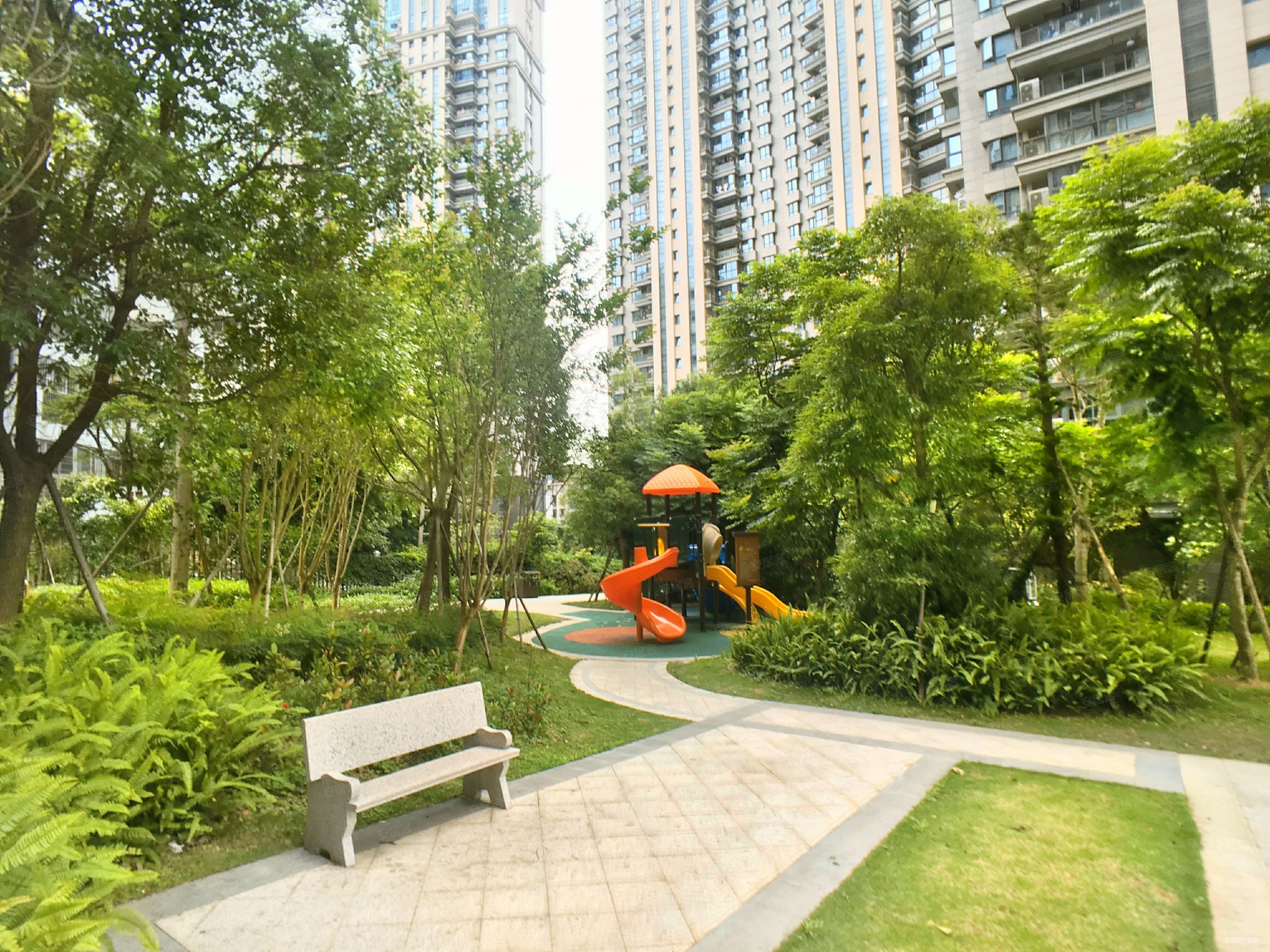 源昌君悦山丨前排两房丨满五年丨带装修丨采光好业主