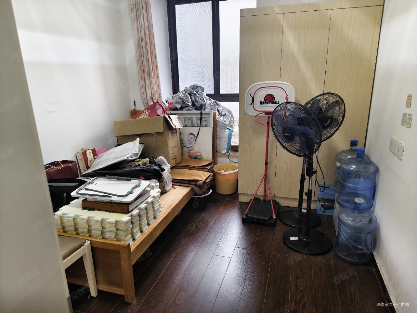 百盛名仕府(西区)3室2厅2卫125㎡南北79.6万