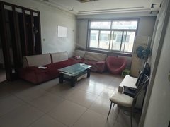 莱芜莱城莱城城区地板街附近 可短租可月付押一付一家具家电齐全拎包入住随时看房出租房源真实图片