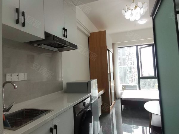 重庆九龙坡奥体中心丹泰红馆(商住楼)袁家岗轻轨站红馆公寓精装一室