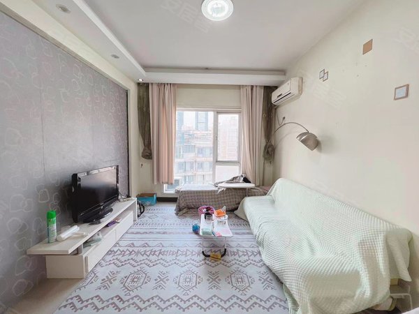 长沙岳麓银盆岭香麓丽舍下楼即六沟垅地铁口,正规一