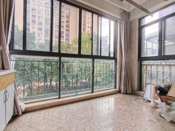 绍兴袍江世纪广场亲亲家园(越城)亲亲家园 3室2厅1卫 南北通透 配套