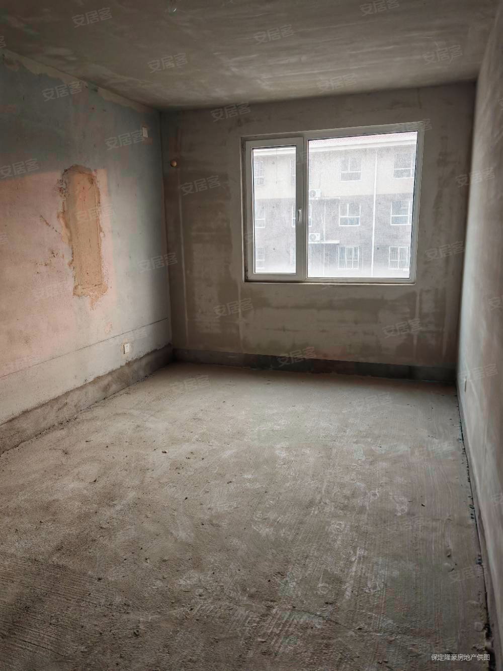 宏昌园(B区)3室2厅1卫139㎡南北99万