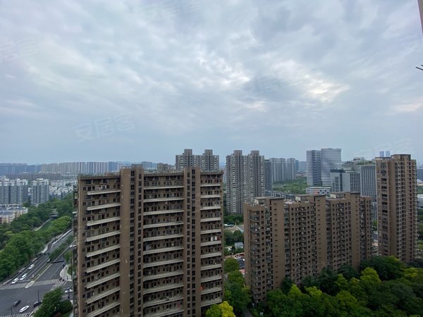 杭州滨江西兴欣盛东方郡(东区)东方郡精装修两房带地暖中央空调 房东