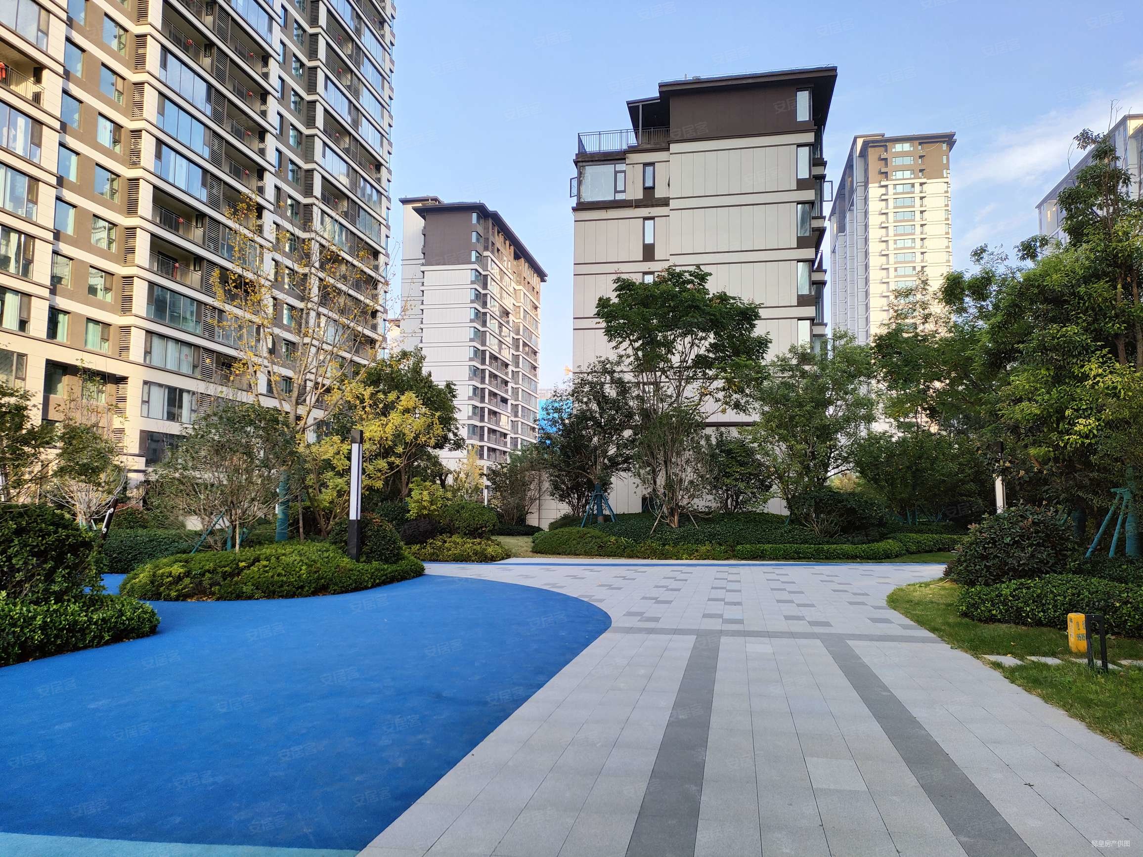 绿都中梁青云赋