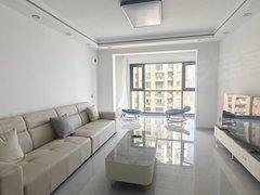 桂林临桂一院两馆汇荣桂林桂林，三房两卫，精装修，家具家电齐全1600出租房源真实图片