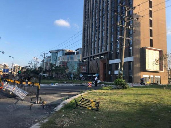 杭州余杭余杭三墩杭州金地广场金家渡地铁口 金地广场 44方一室 边套