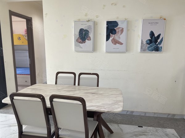 镇江句容宝华小学碧桂园翡翠华府(一期)碧桂园翡翠华府,精装修带地暖 拎包入住出租房源真实图片