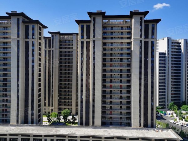 福州仓山连江南路滨海首府(二区)三叉街地铁口滨海首府精装三房设齐