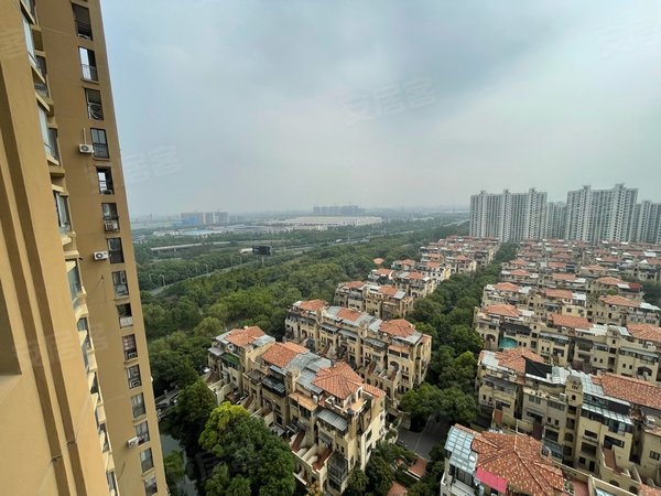苏州太仓娄东景瑞荣御蓝湾景瑞荣御蓝湾4室2厅1厨3卫出租房源真实图片