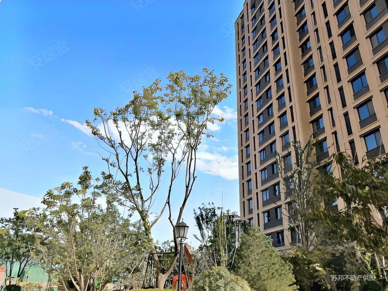 6楼(有车位地下室)位置安静 满二有钥匙诚心卖,历城绿城玉兰花园一期