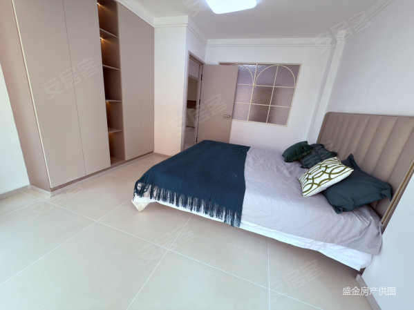 胜建小区3室2厅1卫115㎡南北52.8万