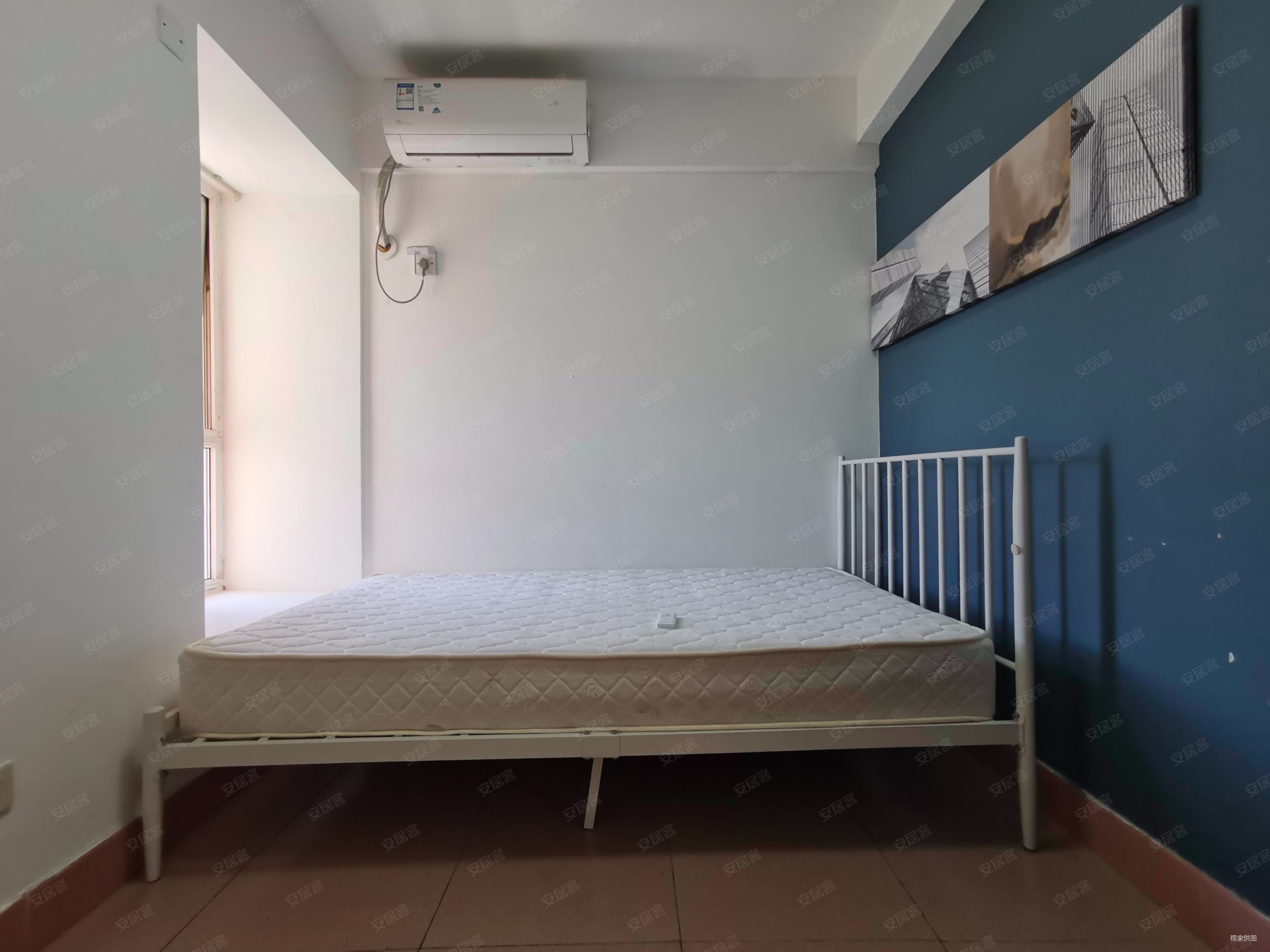 前海花园4室1厅1卫89.45㎡南530万