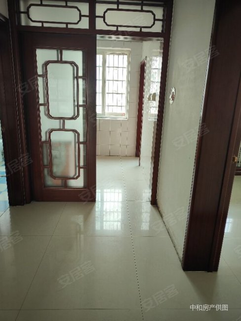 钥匙在手带车库90万包税华盛园3楼114平拼手速