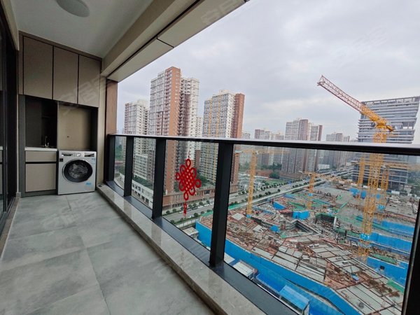 深圳南山前海天健悦桂府(免佣找房)常驻点天健悦桂府3至4房均有,高档