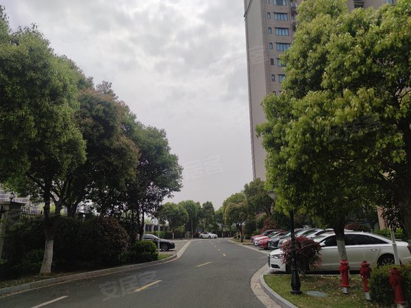 苏州常熟虞山琴川碧桂花园碧桂园精装三房,南北通透,拎包入住出租房源