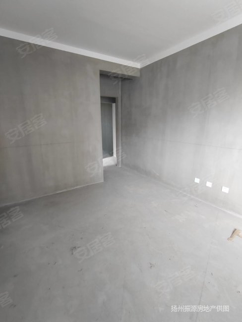 电梯洋房 有车库 润园三室毛坯 双阳台 好楼层 南北通透