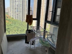 株洲天元栗雨湖经世龙城 3室1厅2卫出租房源真实图片